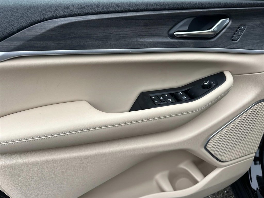 New 2026 Jeep Grand Cherokee L Limited image 13