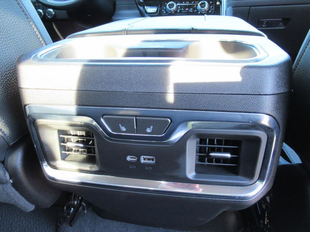 Used 2023 GMC Sierra 1500 Denali w/ Denali Reserve Package image 16