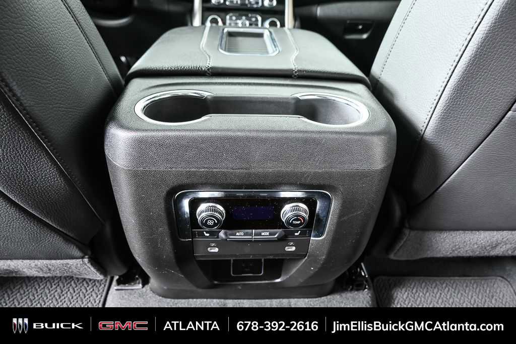Used 2024 GMC Yukon XL Denali image 20