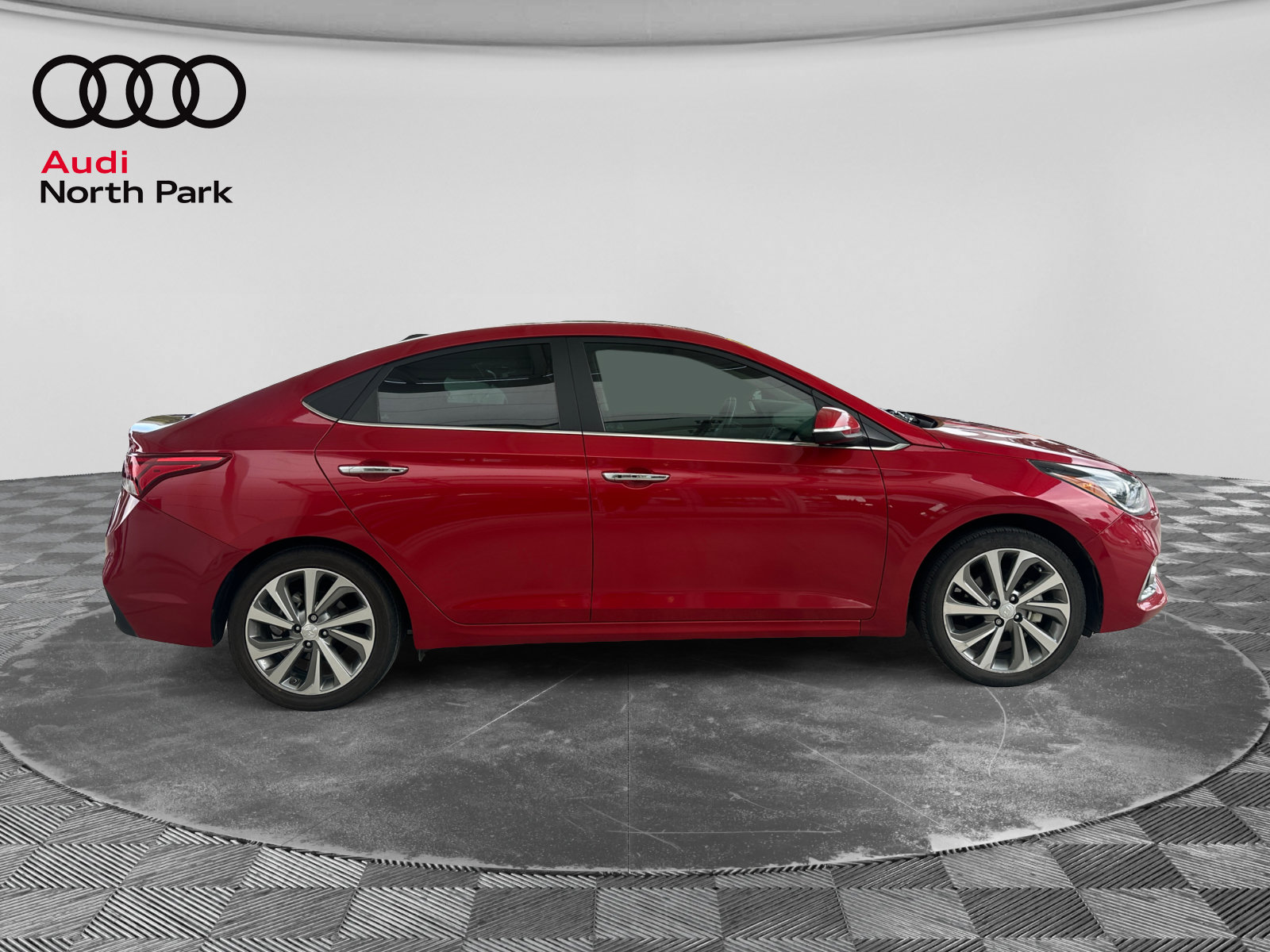 Used 2022 Hyundai Accent Limited FWD image 6