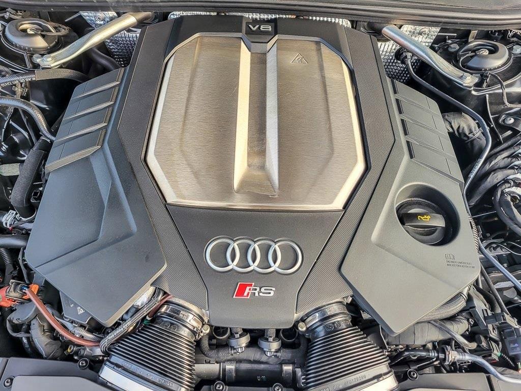 Used 2023 Audi RS 6 w/ Carbon Optic Package image 25