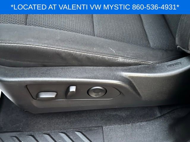 Used 2023 Chevrolet Colorado LT w/ LT Convenience Package II image 29