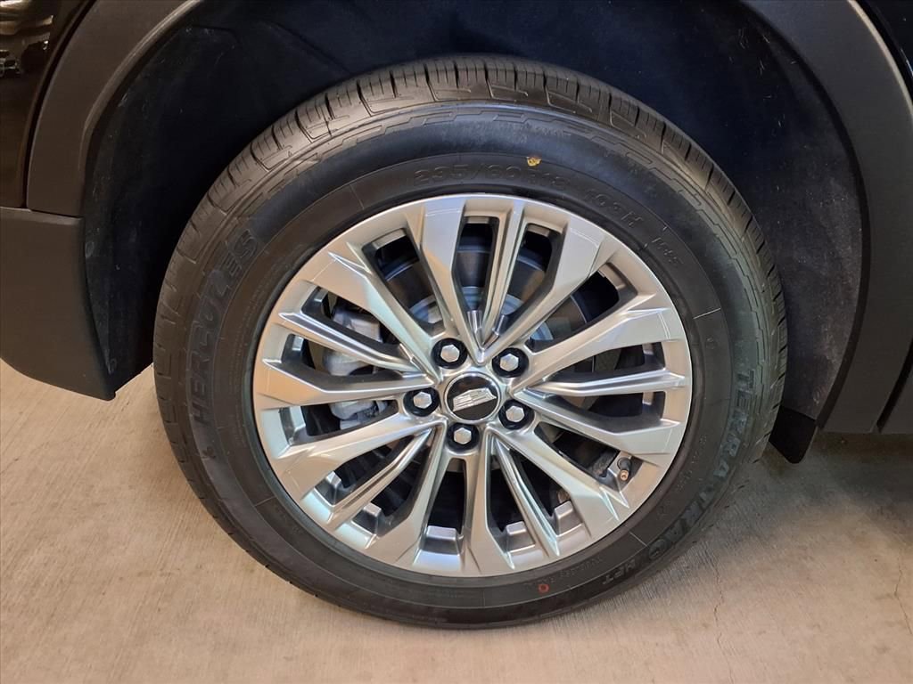 Used 2024 Cadillac XT4 Premium Luxury image 20