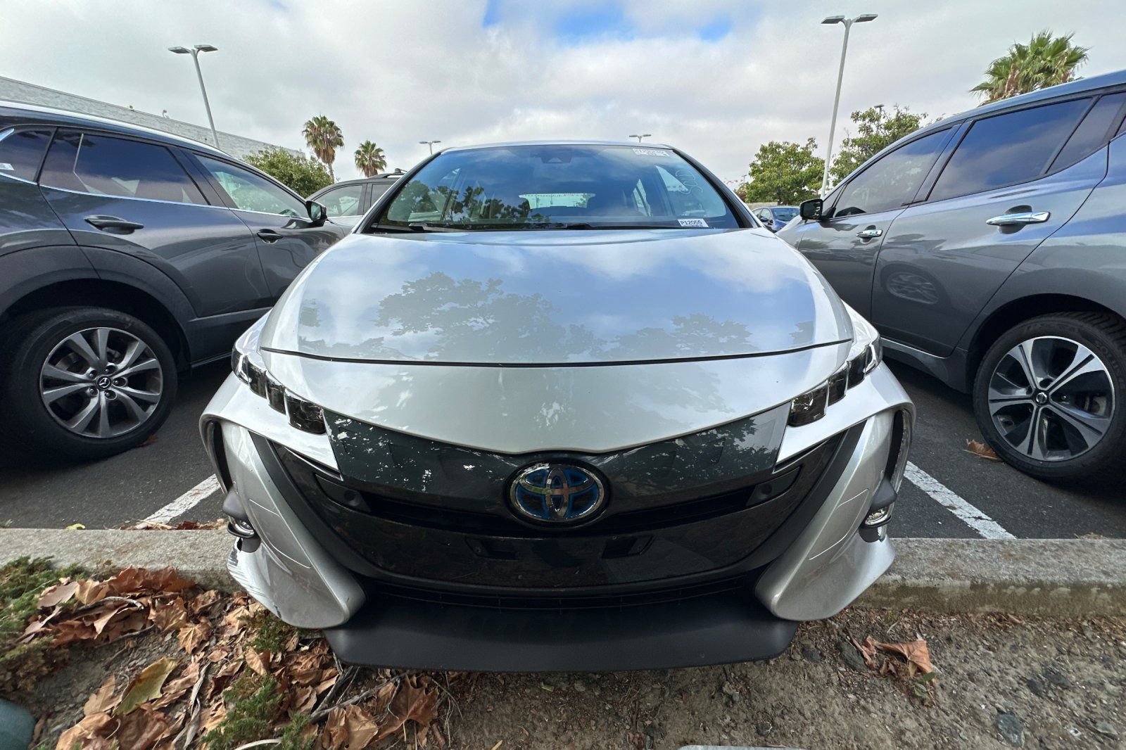 Used 2021 Toyota Prius Prime Limited w/ Carpet Mat Package (TMS) FWD image 3