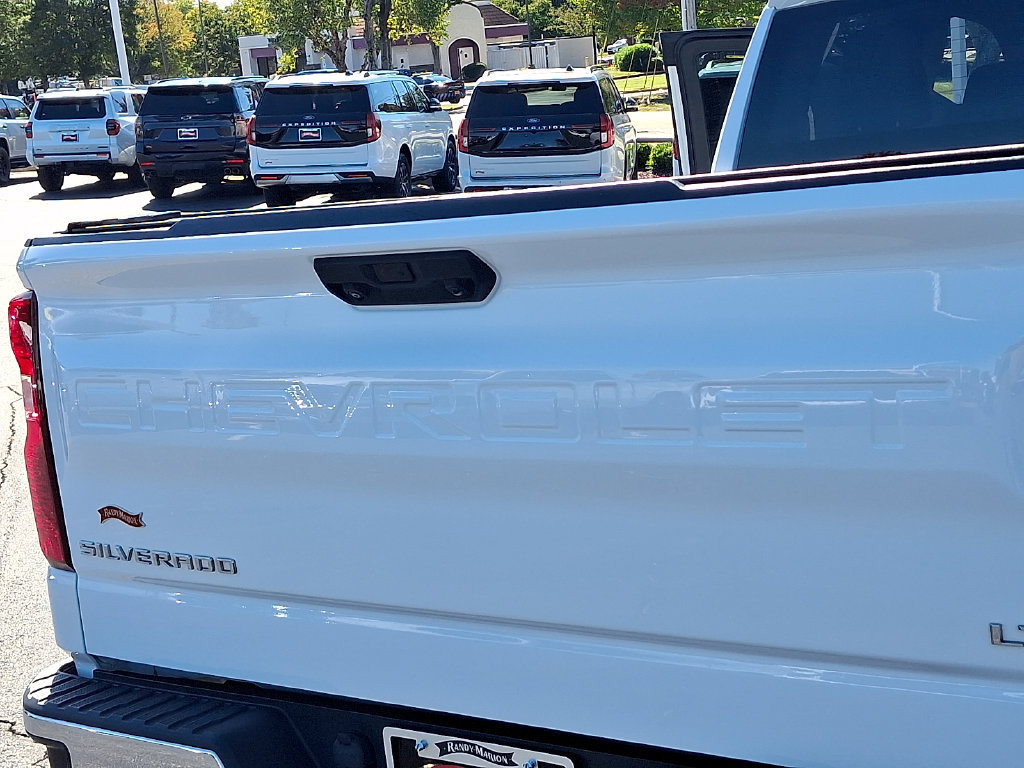 Used 2022 Chevrolet Silverado 1500 LT RWD image 30