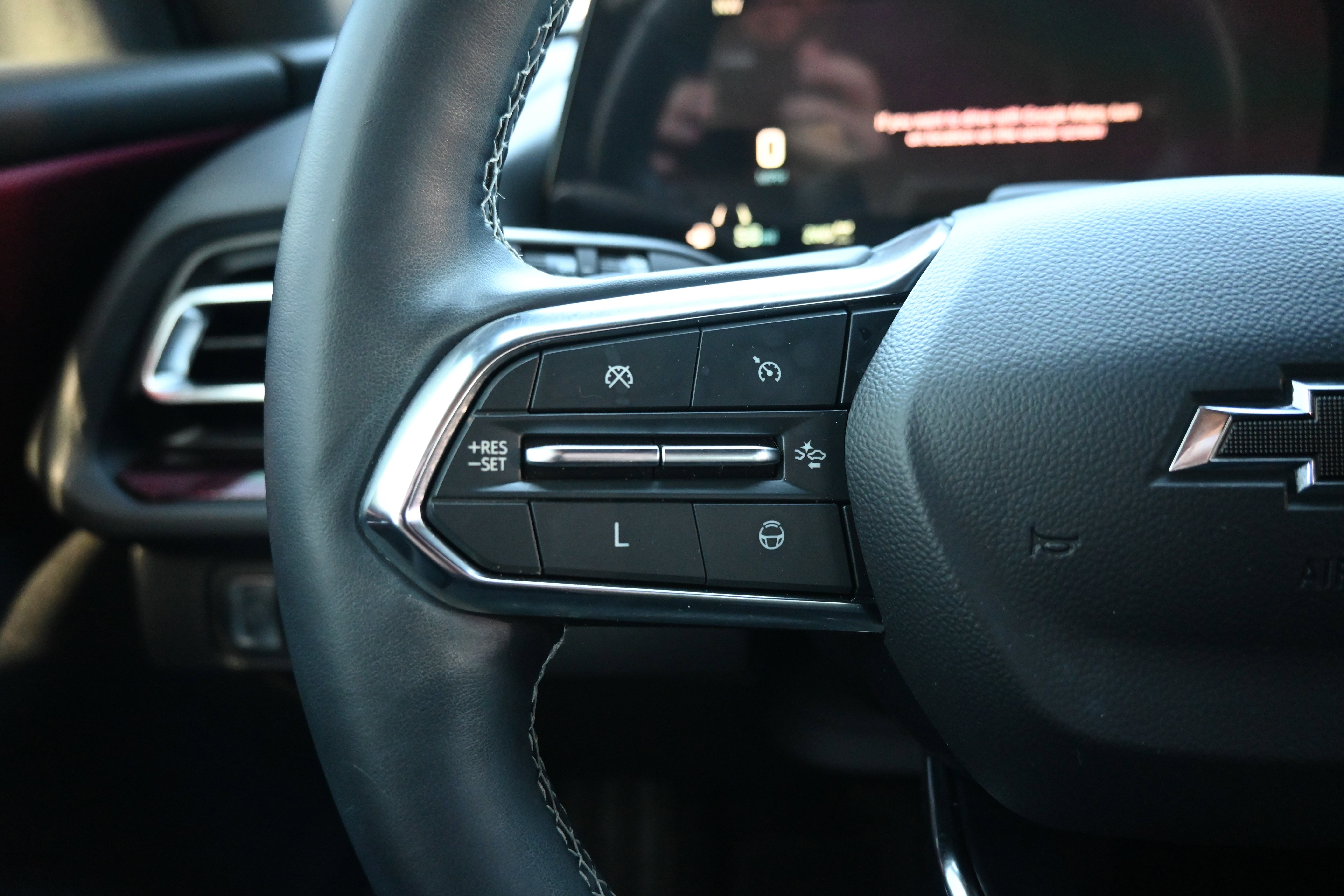 Used 2024 Chevrolet Traverse Z71 w/ Enhanced Driving Package image 30