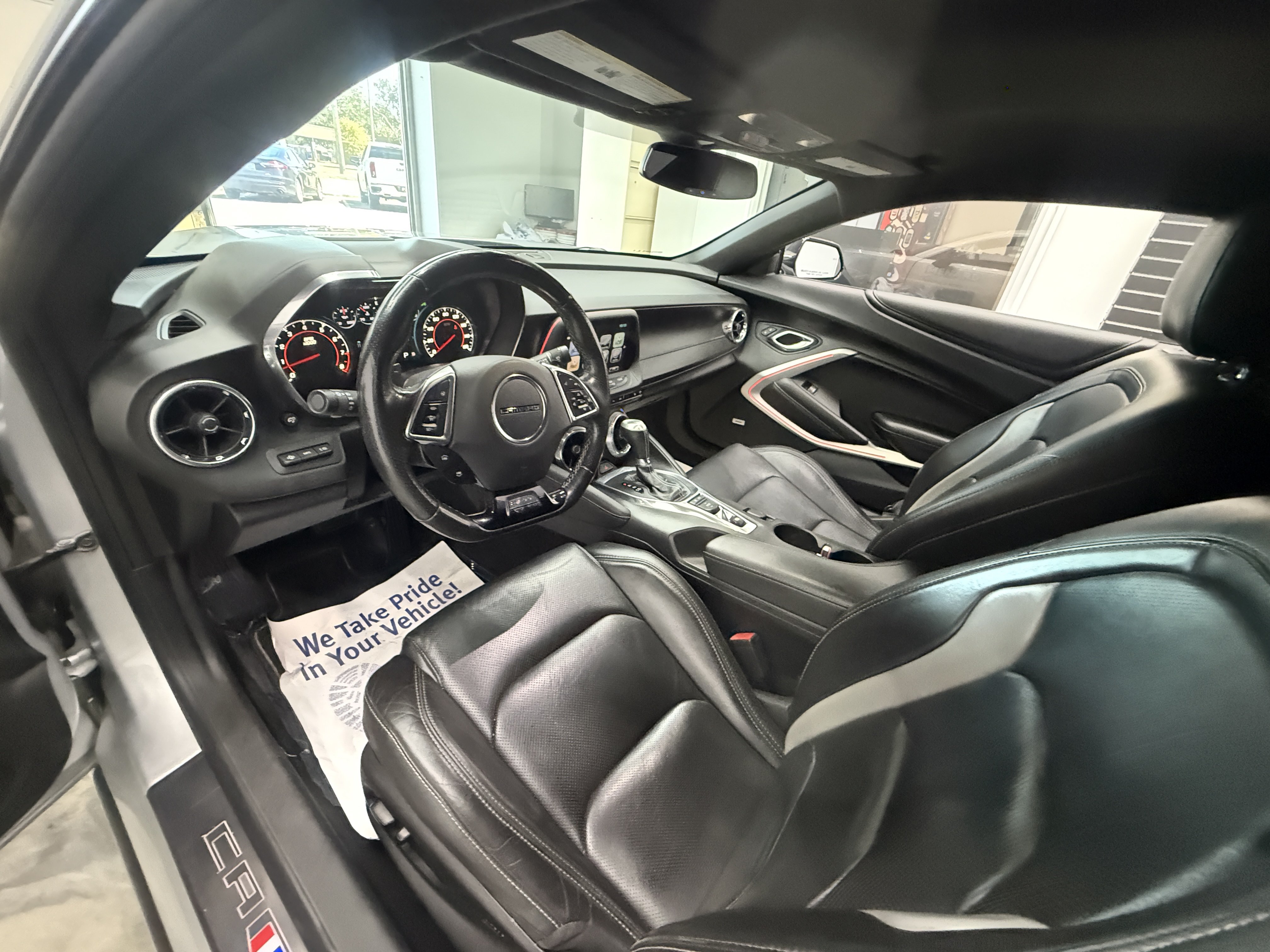 Used 2017 Chevrolet Camaro LT RWD image 12