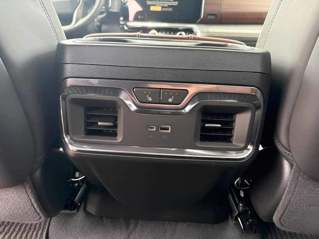 New 2026 GMC Sierra 2500 Denali Ultimate AWD/4WD image 25