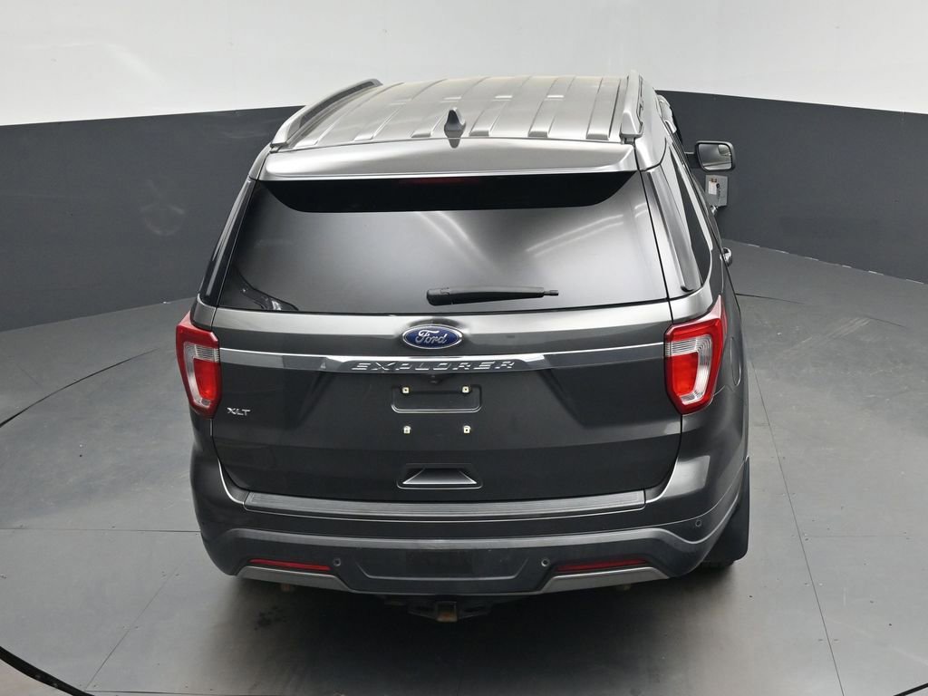 Used 2019 Ford Explorer XLT image 25