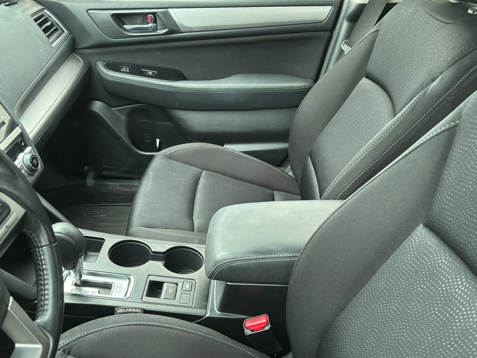 Used 2015 Subaru Legacy 2.5i Premium AWD/4WD image 2