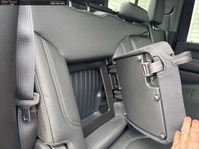 Certified 2022 GMC Sierra 2500 Denali w/ Denali Black Diamond Edition AWD/4WD image 47