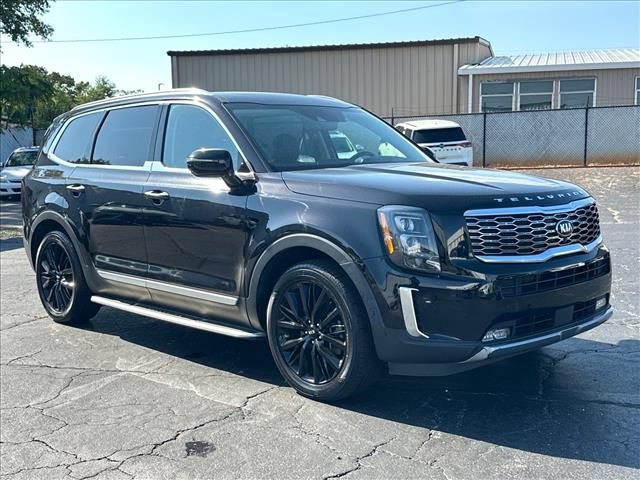 Used 2021 Kia Telluride SX w/ Towing Package FWD image 2