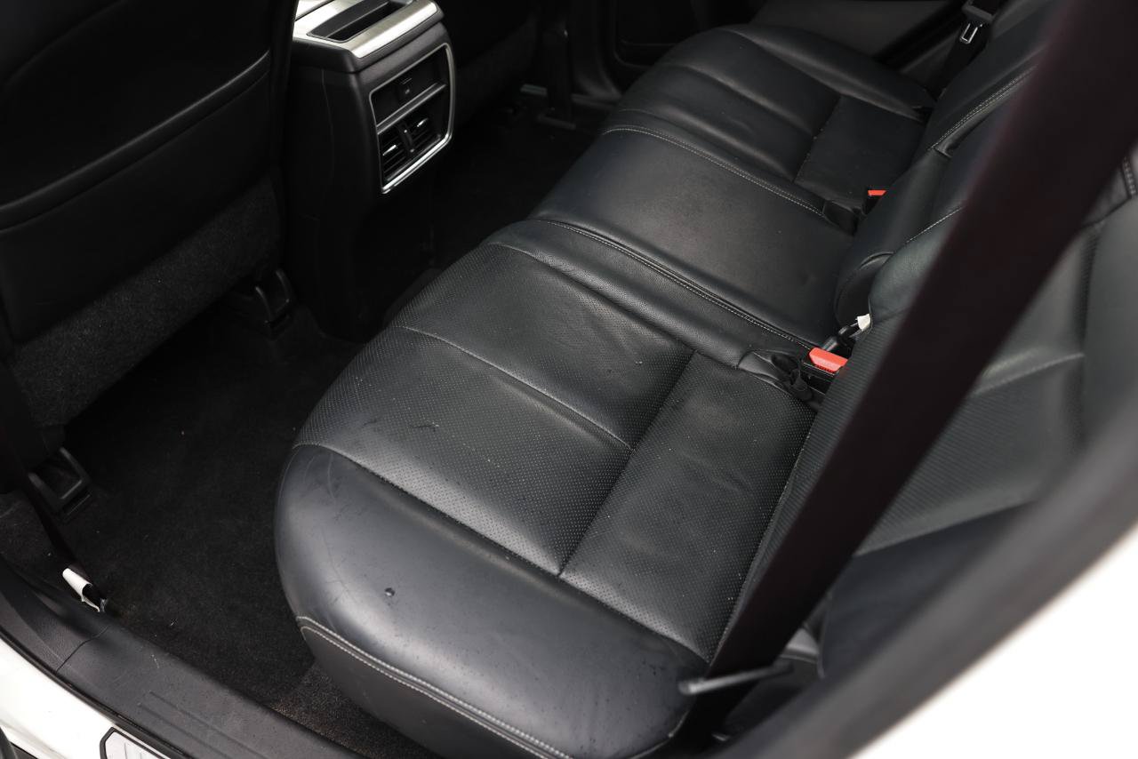 Used 2015 Nissan Murano S FWD image 10