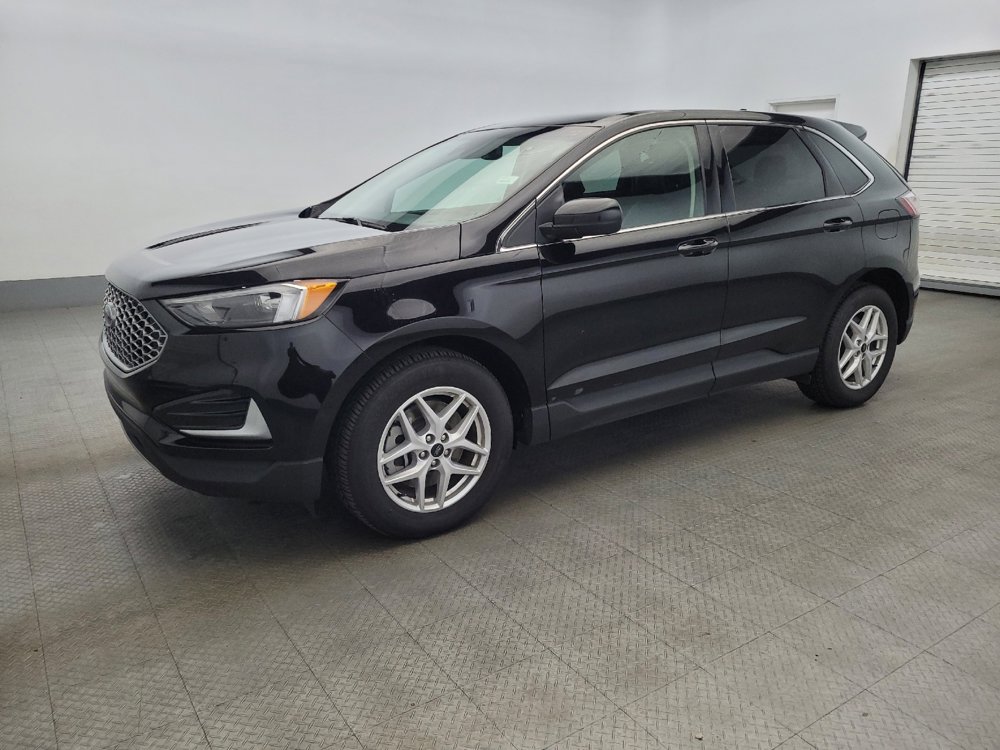 Used 2024 Ford Edge SEL image 2