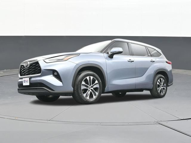 Used 2021 Toyota Highlander XLE FWD image 56