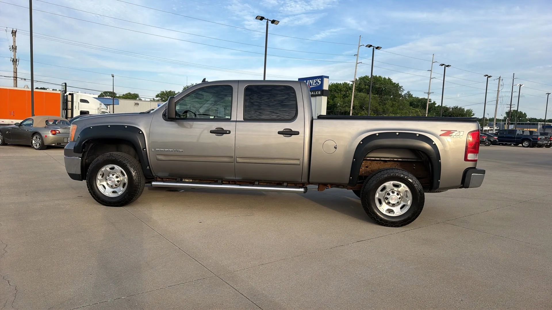 Used 2008 GMC Sierra 2500 SLE w/ SLE2 Preferred Package AWD/4WD image 10