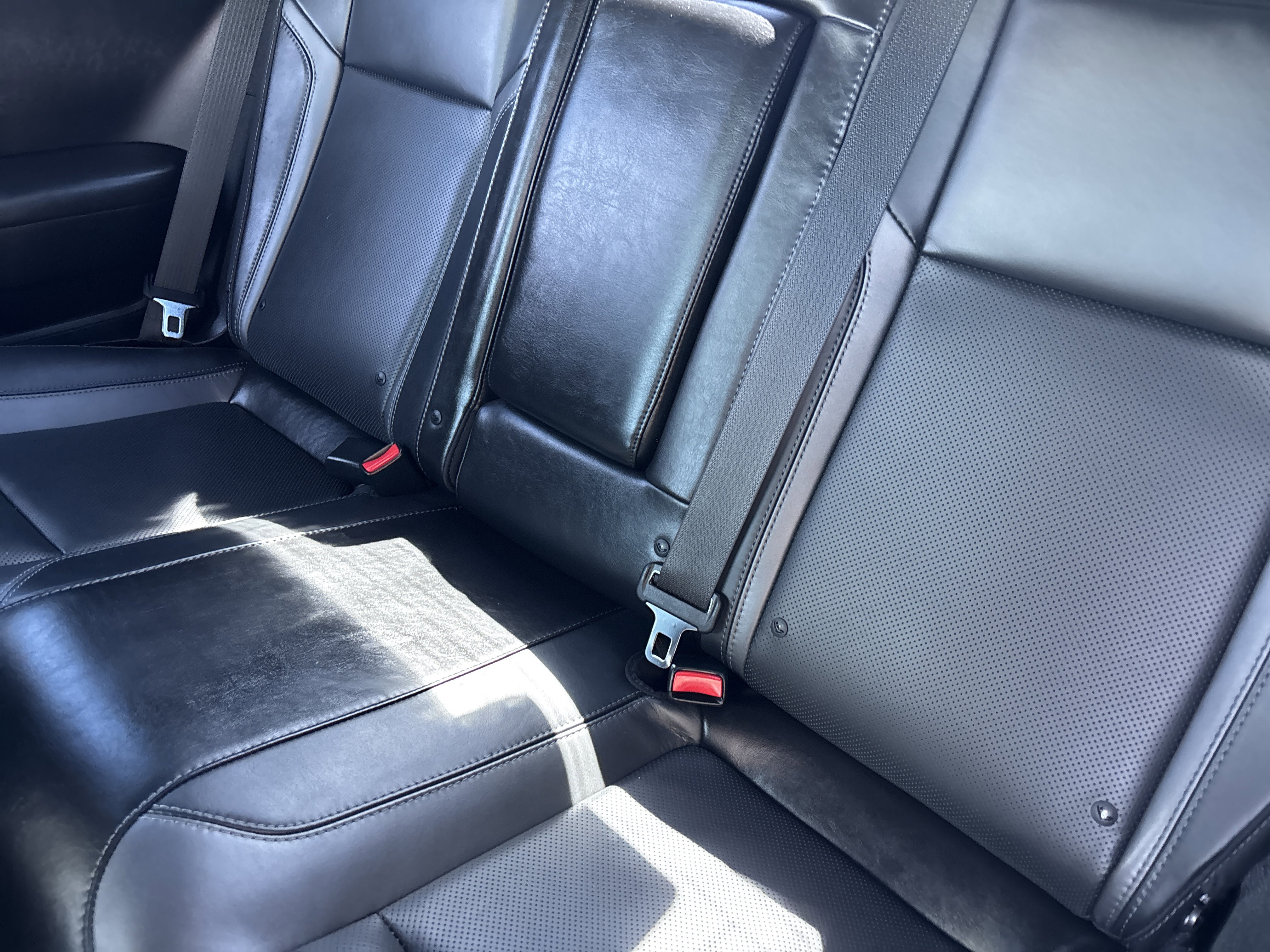 Used 2019 Dodge Challenger SXT w/ Plus Package RWD image 16