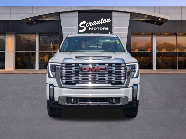 Used 2024 GMC Sierra 2500 Denali w/ Denali Reserve Package AWD/4WD image 8