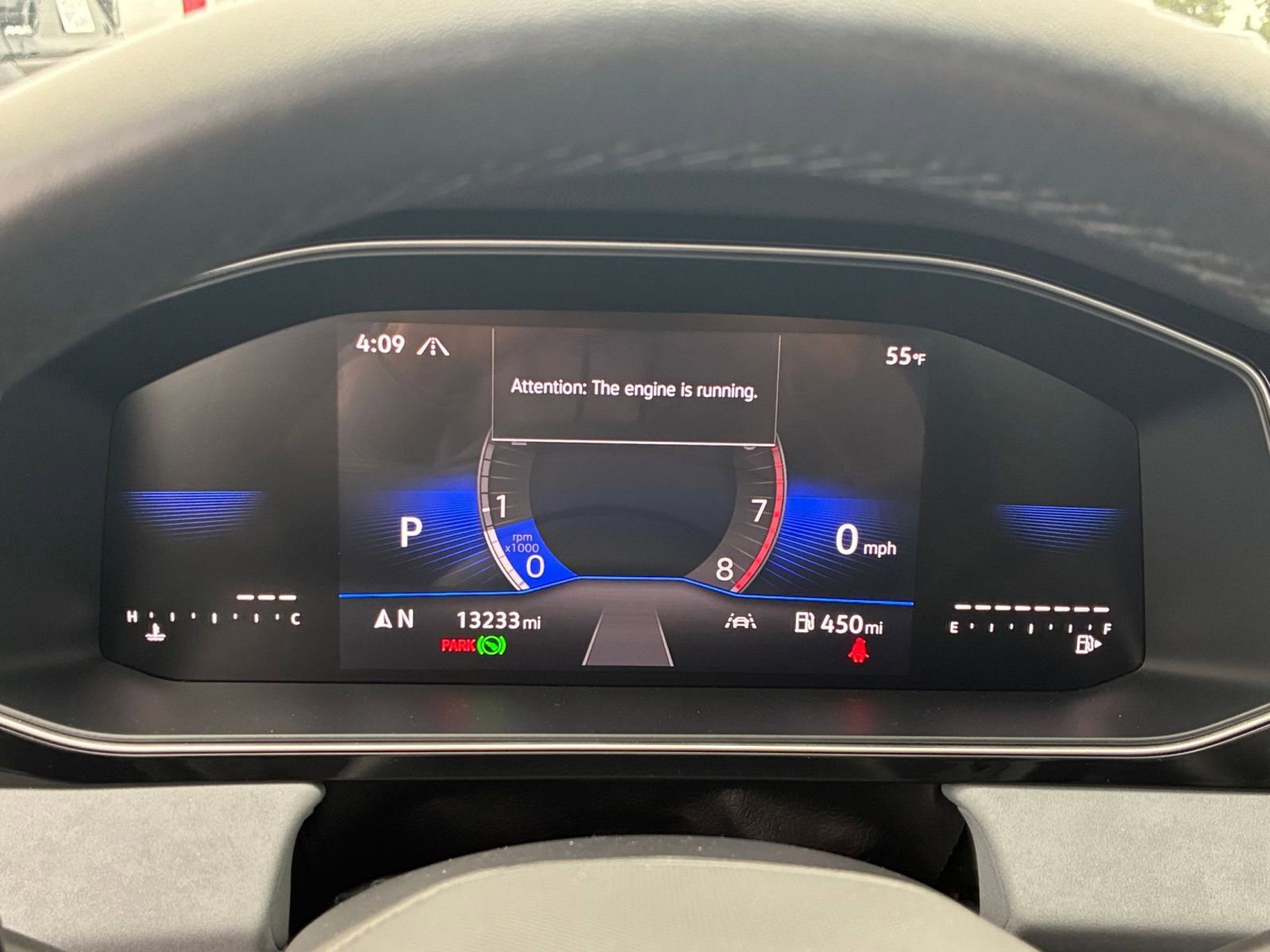 Used 2025 Volkswagen Jetta SE image 39