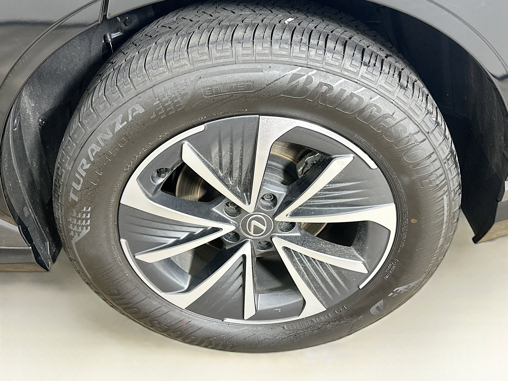 Used 2023 Lexus RZ 450e Premium w/ Technology Package image 11
