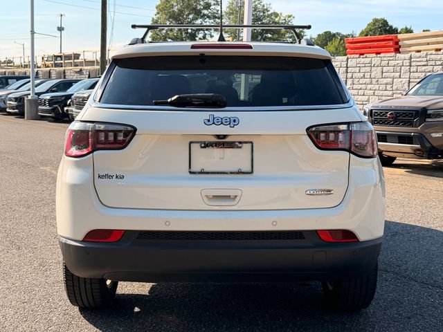 Used 2019 Jeep Compass Latitude w/ Safety & Security Group FWD image 4