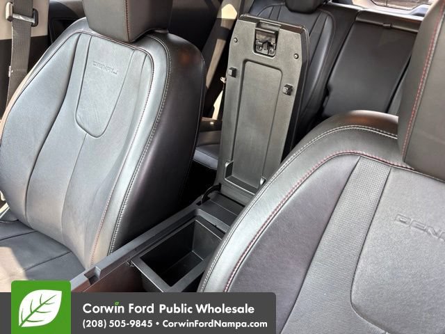 Used 2014 GMC Terrain Denali w/ Cargo Package AWD/4WD image 23