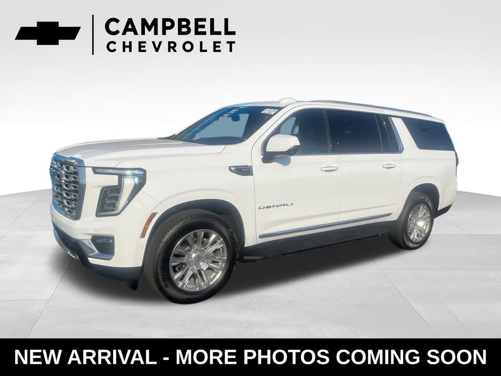 Used 2025 GMC Yukon XL Denali AWD/4WD image 1