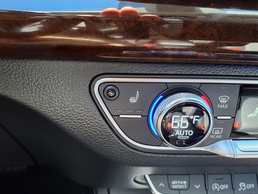 Used 2019 Audi Q5 2.0T Premium w/ Convenience Package image 5