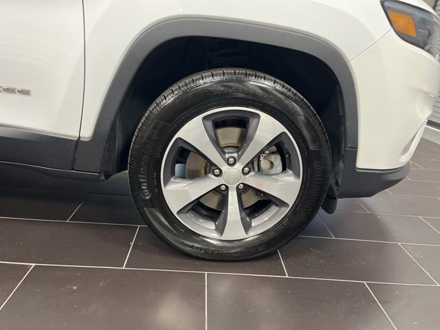 Used 2019 Jeep Cherokee Limited image 15