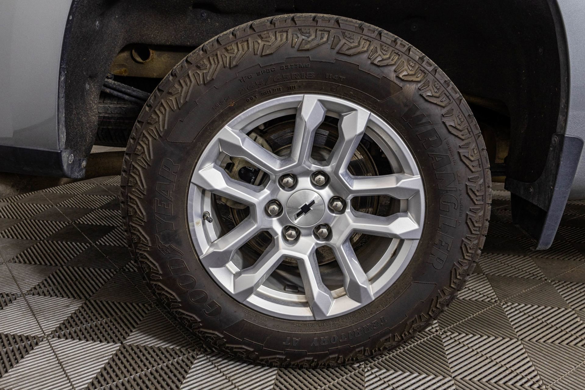 Used 2023 Chevrolet Silverado 1500 RST w/ LPO, Liner Protection Package image 55