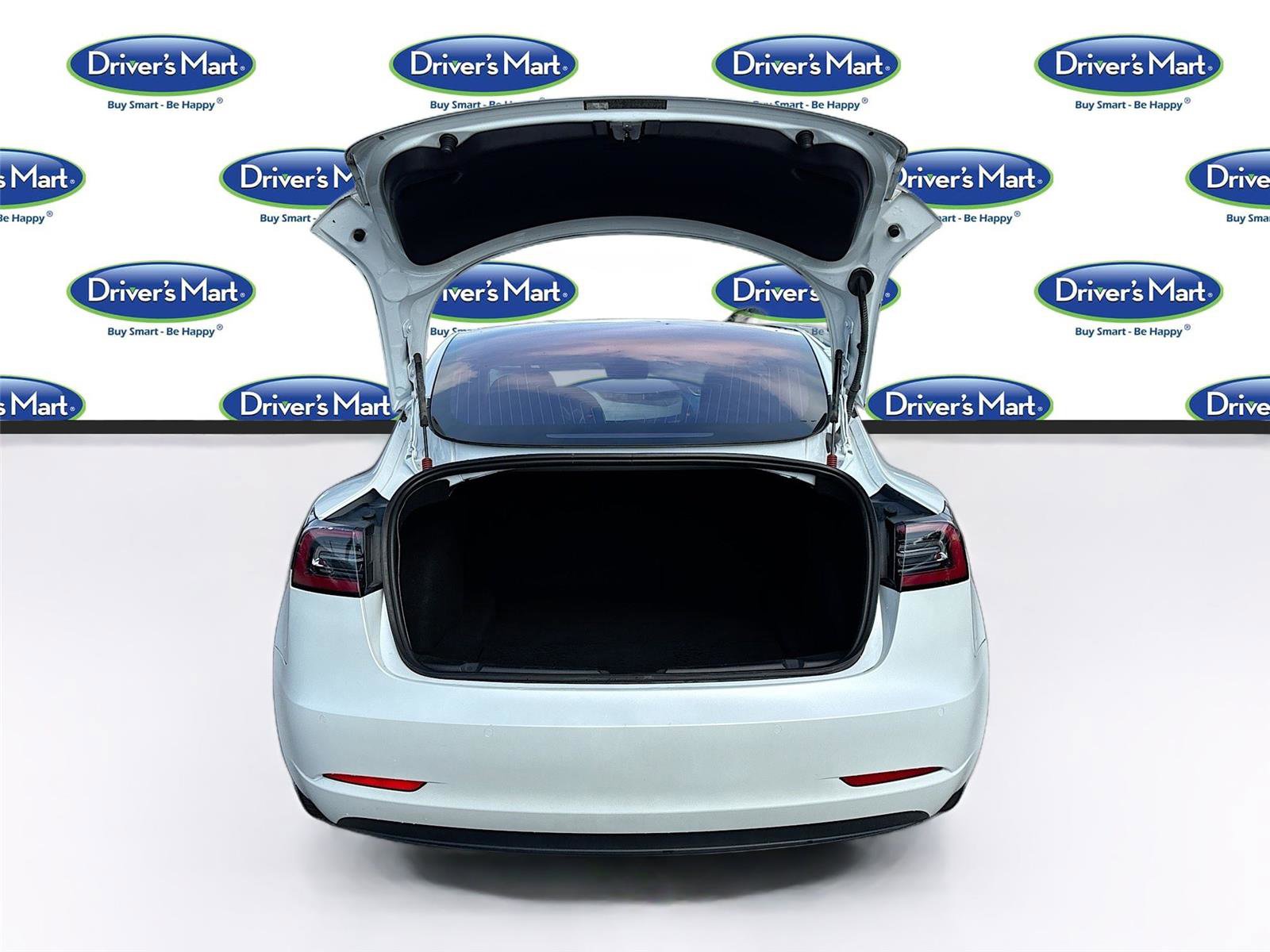 Used 2018 Tesla Model 3 Long Range RWD image 26