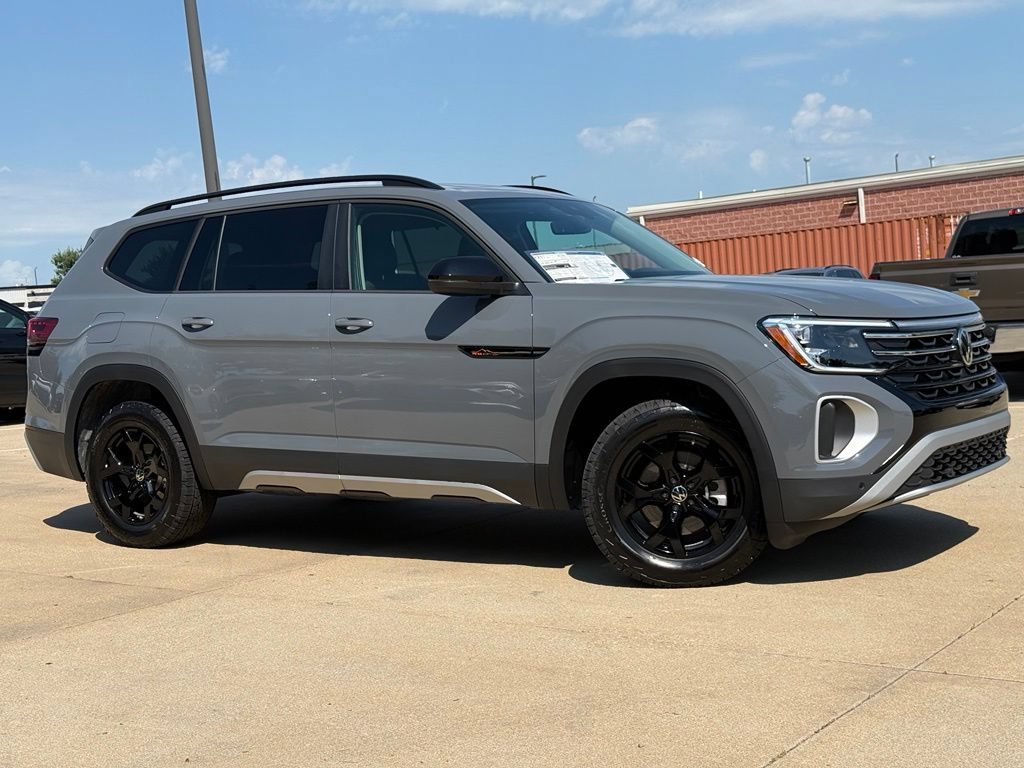 New 2026 Volkswagen Atlas Peak Edition