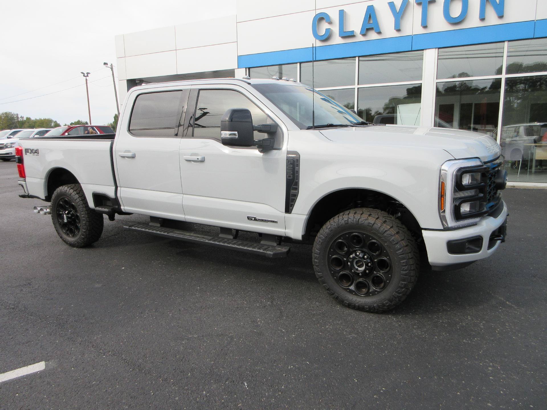 Used 2026 Ford F250 Lariat w/ Black Appearance Package AWD/4WD image 29