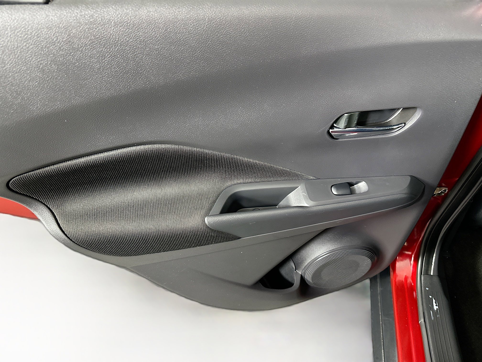 Used 2023 Nissan Kicks SV image 23