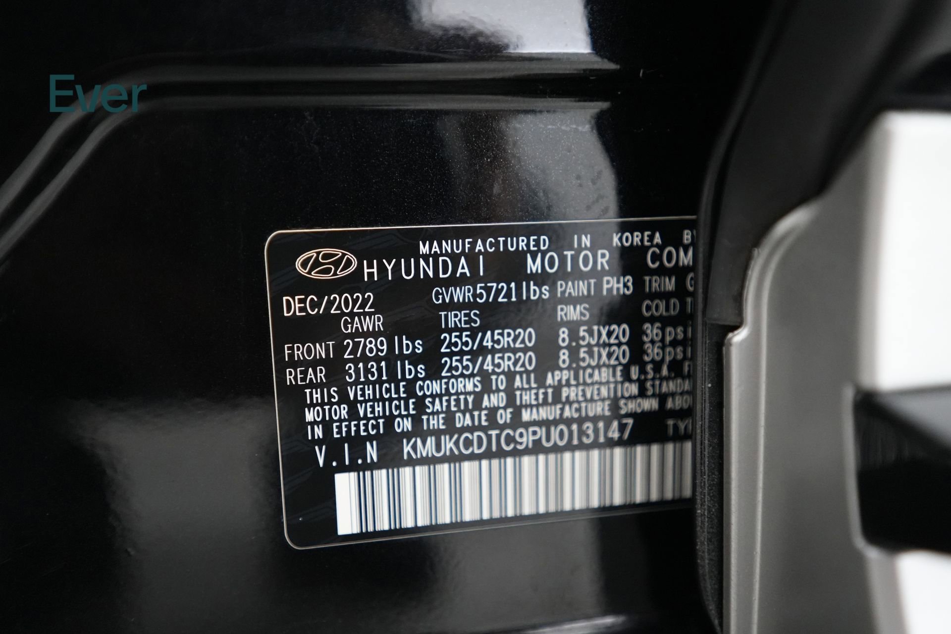 Used 2023 Genesis GV60 Advanced w/ Cargo Package image 26