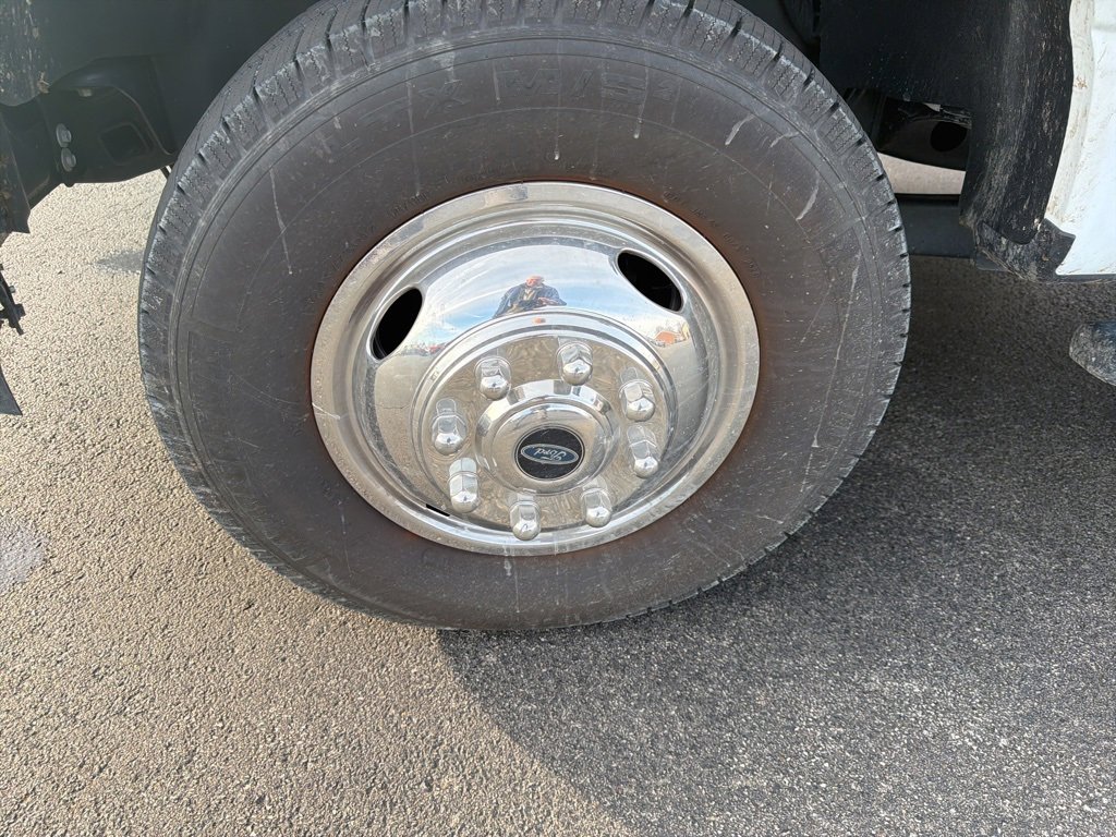 Used 2024 Ford F350 XL image 7