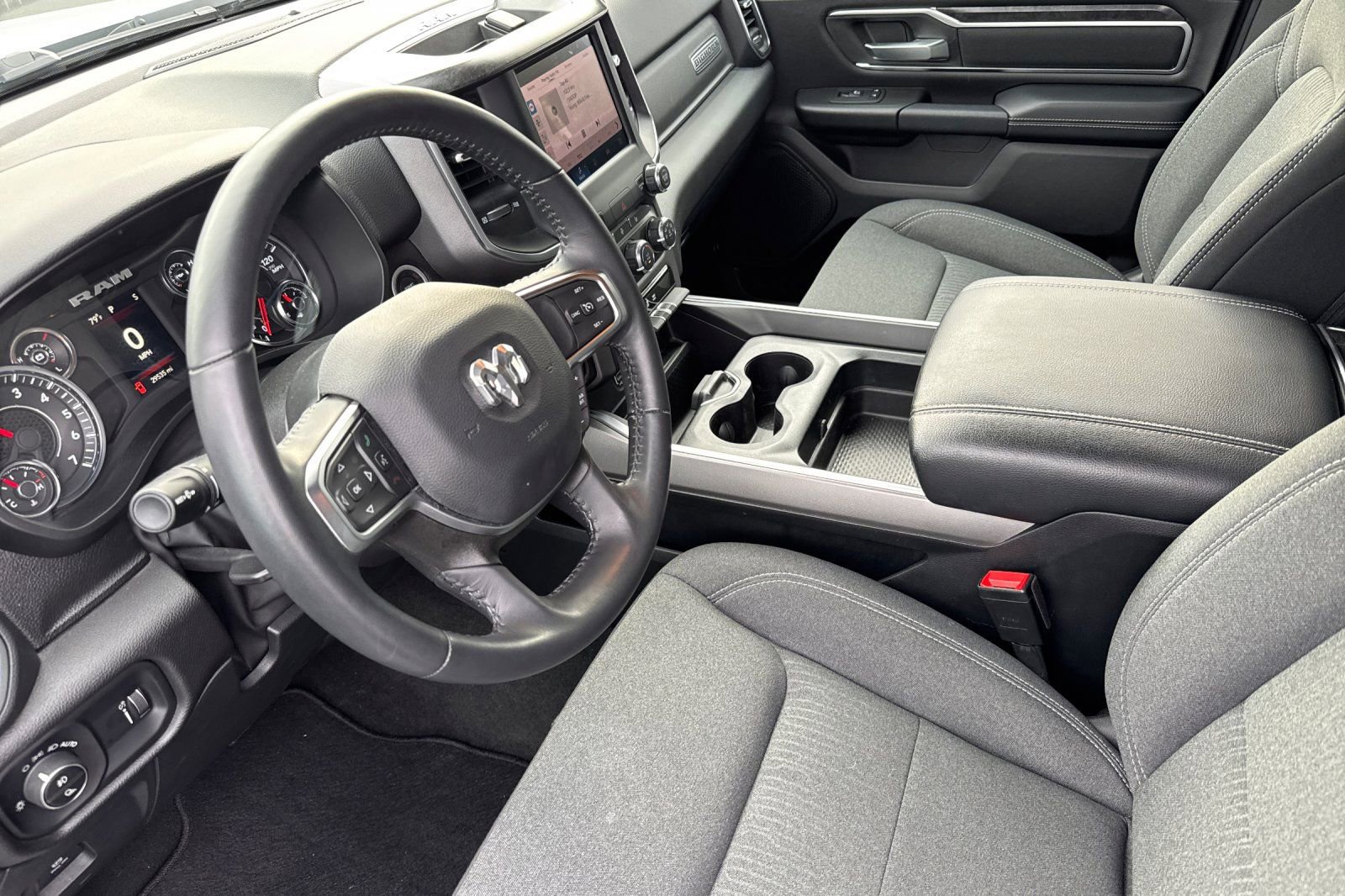 Used 2024 RAM 1500 Big Horn image 9