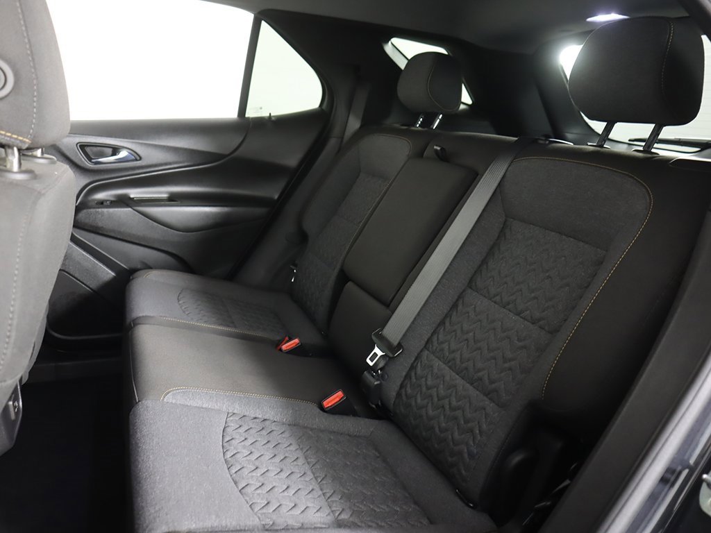 Used 2023 Chevrolet Equinox LT image 31