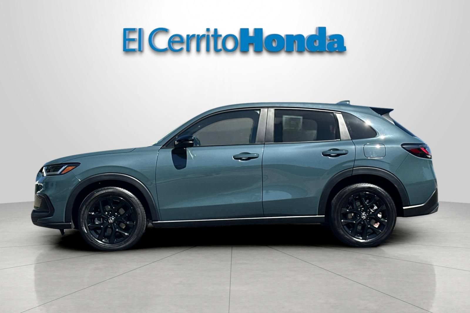 Used 2024 Honda HR-V Sport image 6