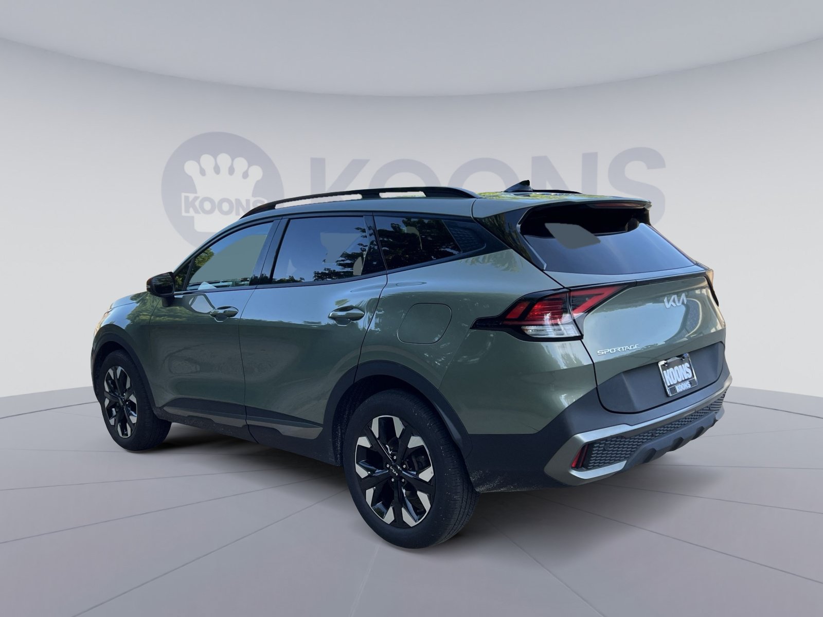 Used 2023 Kia Sportage X-Line w/ X-Line Premium Package AWD/4WD image 4