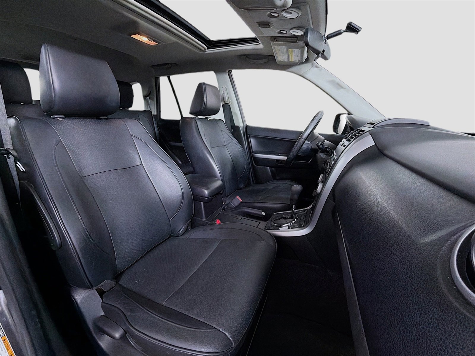 Used 2012 Suzuki Grand Vitara Limited image 28