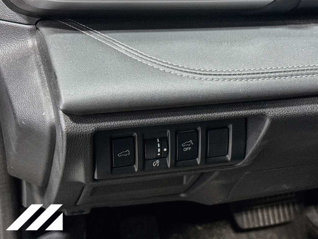 Used 2024 Subaru Outback Touring AWD/4WD image 10
