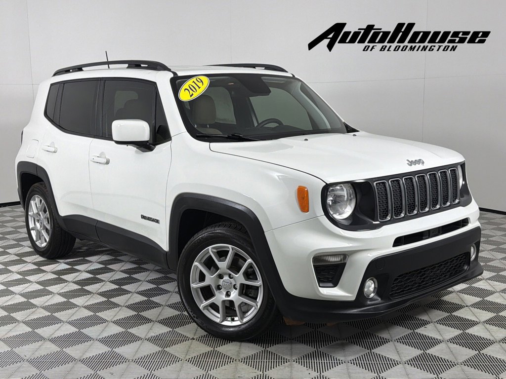 Used 2019 Jeep Renegade Latitude w/ UConnect 8.4 Nav Group