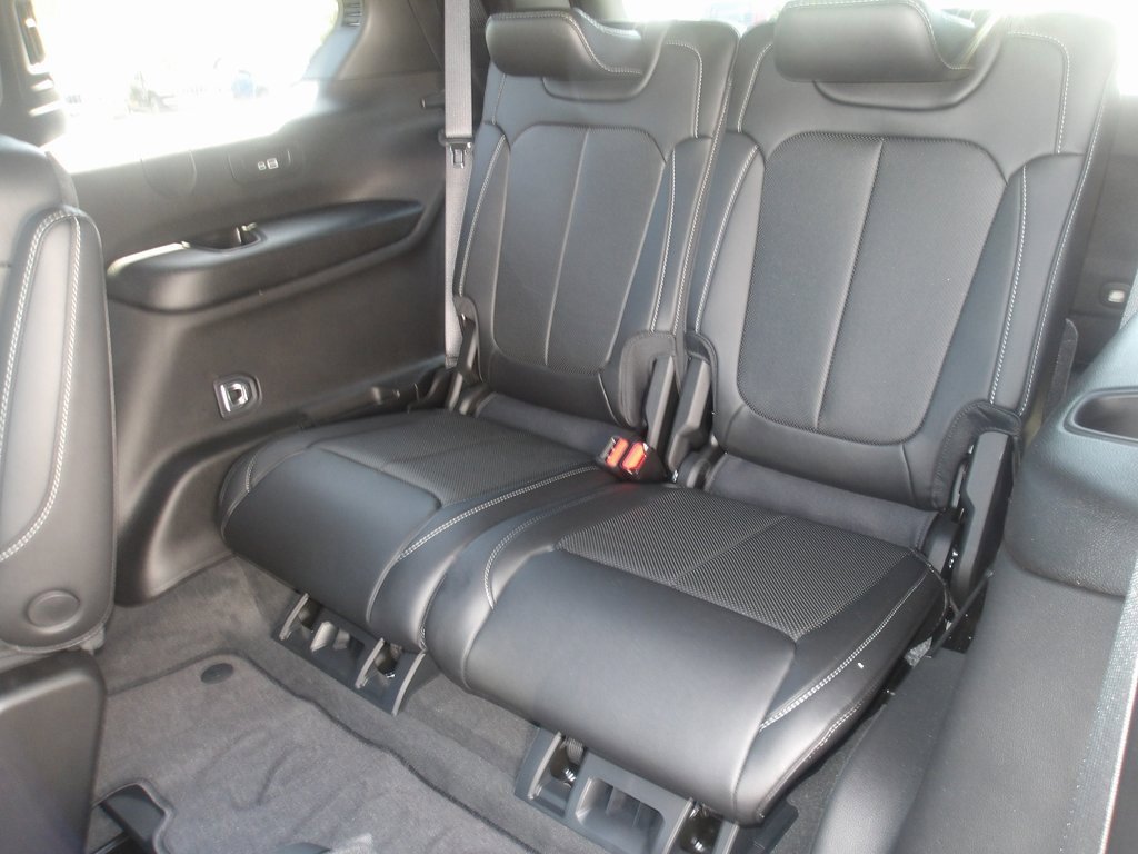 New 2025 Jeep Grand Cherokee L Limited w/ Luxury Tech Group II image 19
