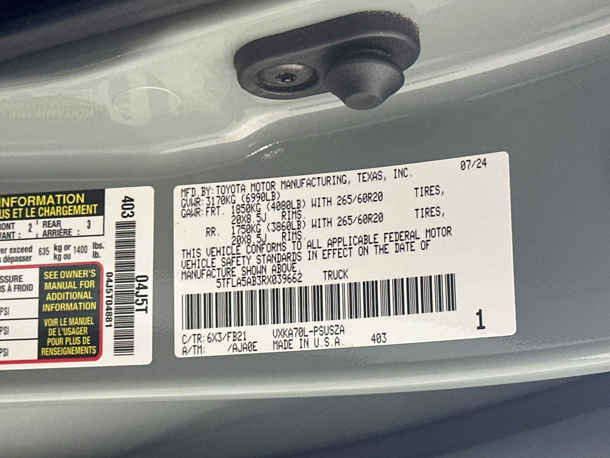 Used 2024 Toyota Tundra SR5 w/ SR5 Convenience Package RWD image 12