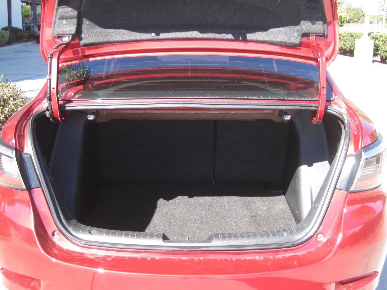 Used 2017 Toyota Yaris iA FWD image 15