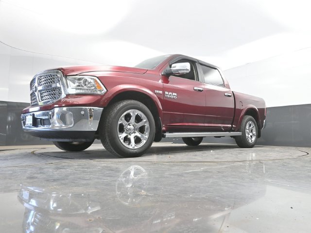 Used 2018 RAM 1500 Laramie w/ Convenience Group AWD/4WD image 48