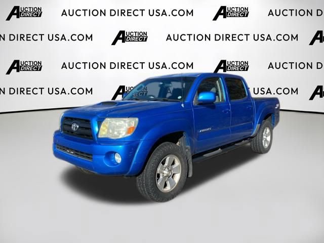 Used 2005 Toyota Tacoma PreRunner image 1
