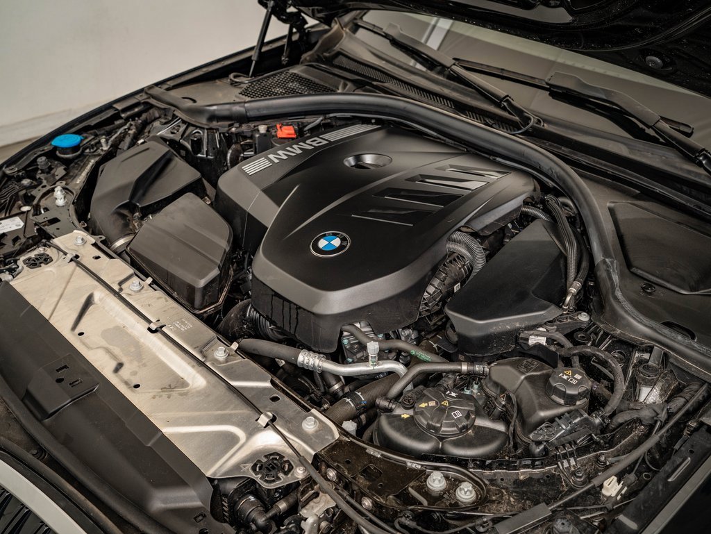 Used 2025 BMW 330i xDrive Sedan image 40
