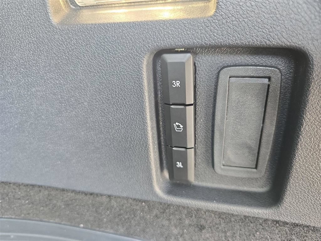 New 2025 Lincoln Aviator 2WD w/ Equipment Group 101A image 12